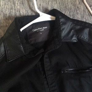 Long sleeve button up